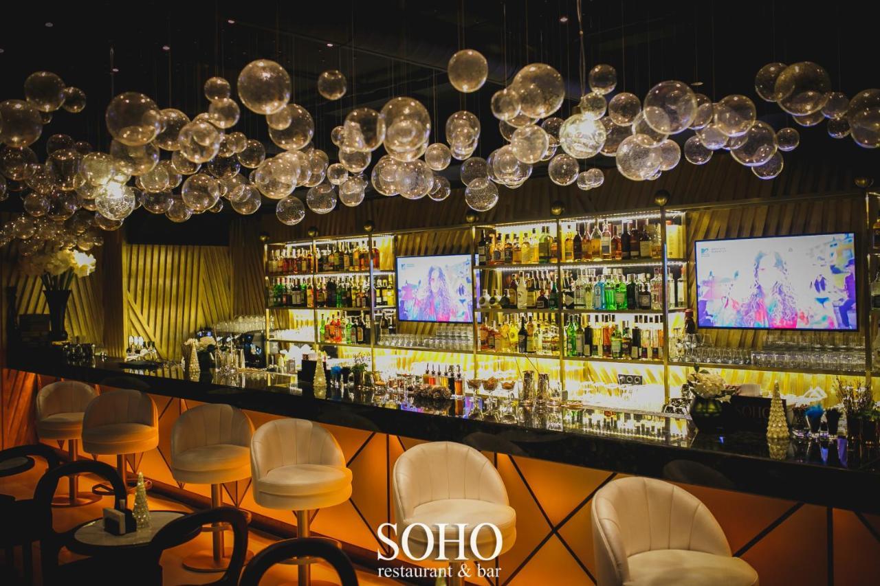 Soho Boutique Hotel Dnipro Bagian luar foto