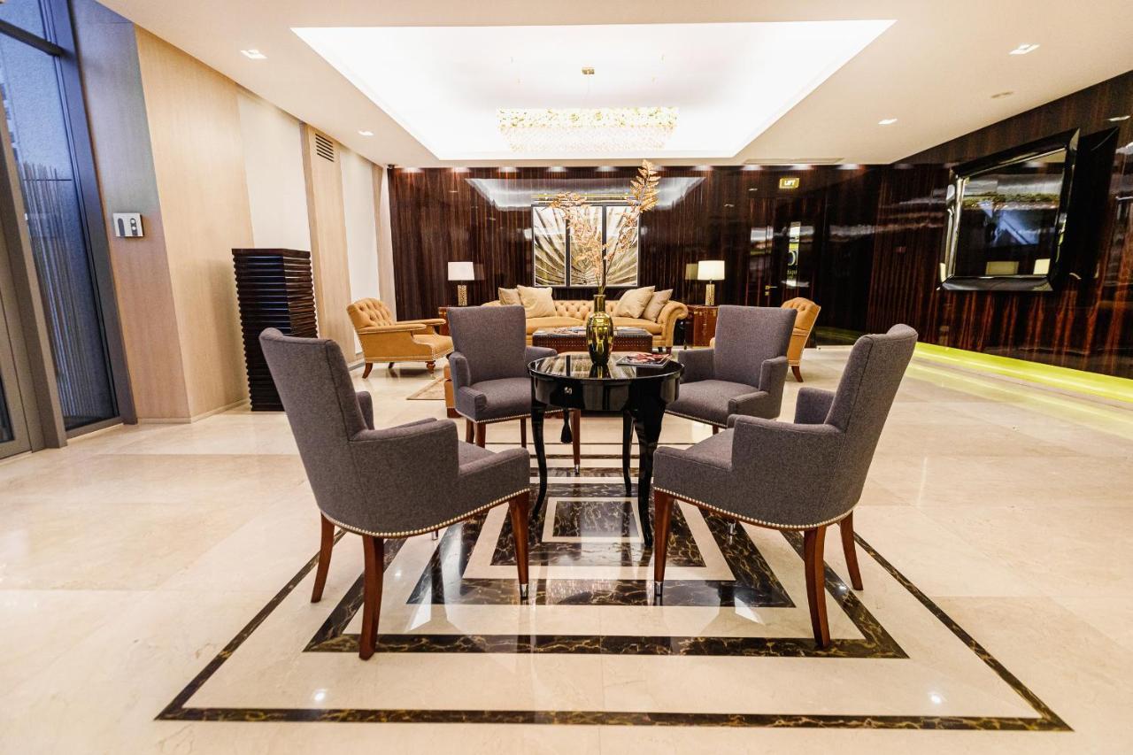 Soho Boutique Hotel Dnipro Bagian luar foto