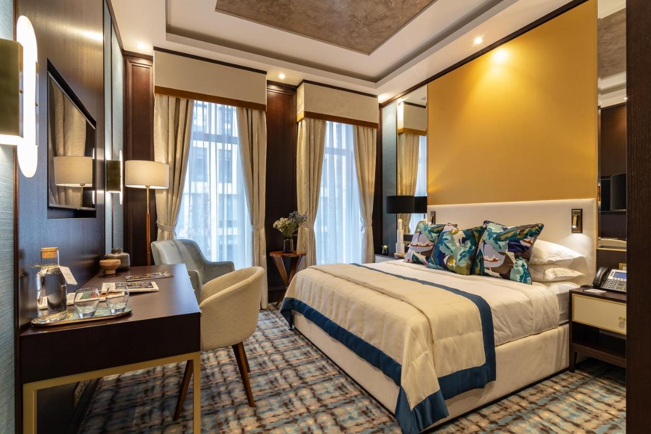 Soho Boutique Hotel Dnipro Bagian luar foto
